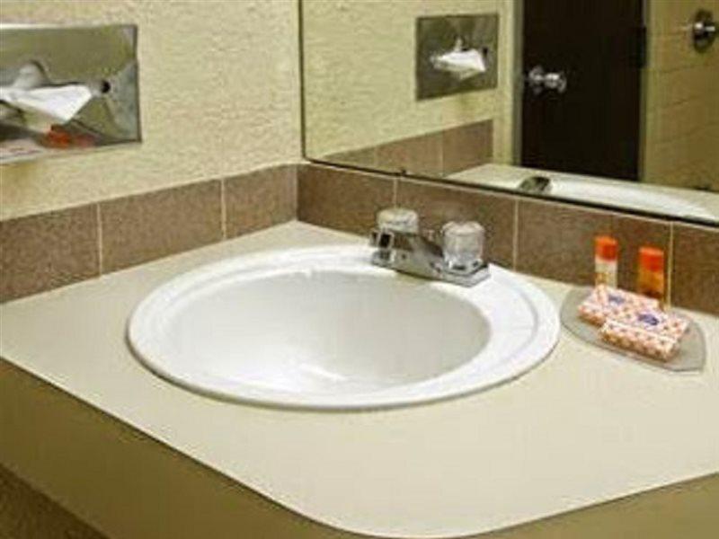 Rodeway Inn & Suites Ντένβερ Δωμάτιο φωτογραφία